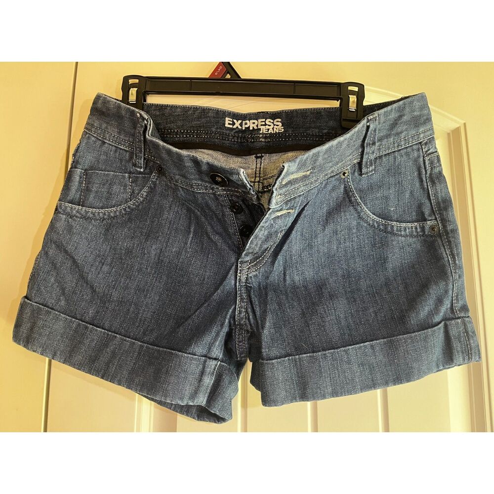 Cuffed Denim Shorts Size 6 | Express Jeans Y2K Throwback